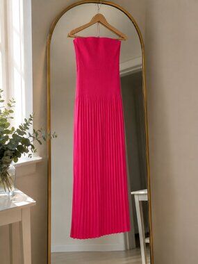 Anita Maxi Dress in Bright Pink
